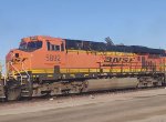 BNSF 5892